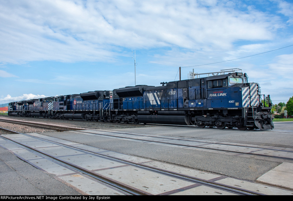 MRL 4307 and three other ACe's leave Helena to assist trains up Mullan Pass